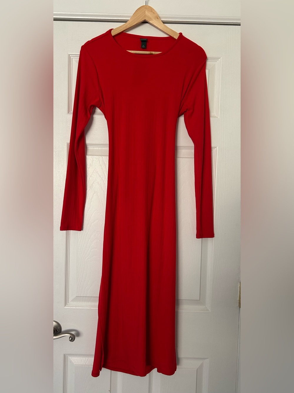 Target Red Long Sleeve Midi Dress - Sleek Ribbed Knit